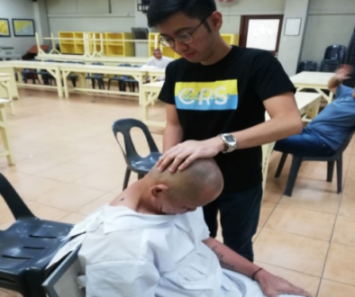 The physiotherapist applied the overpressure on the back of the participant’s head while he bends his neck